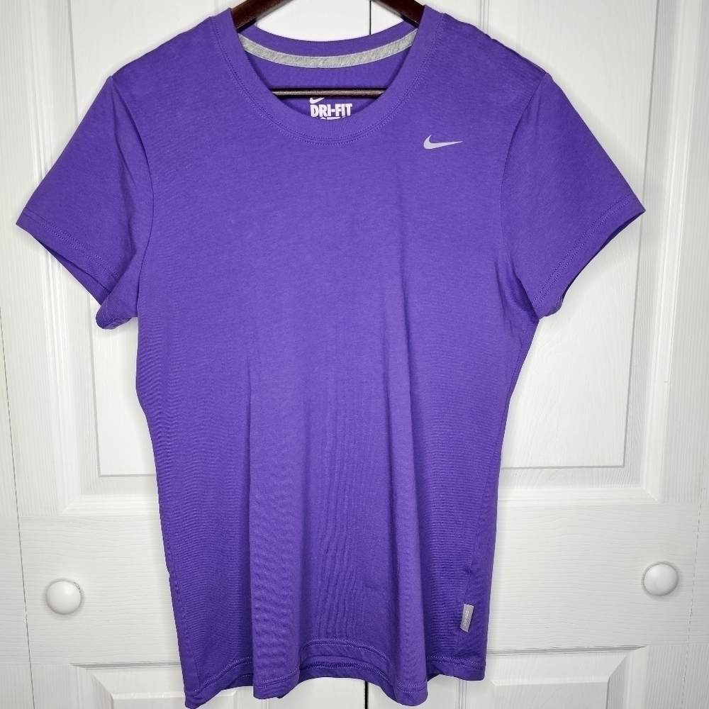 Nike Dri-Fit T Shirt Women Size L Purple Short Sleeve Moisture Wick Cotton Blend